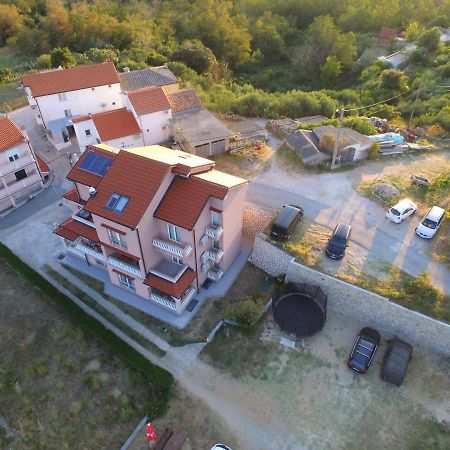 Apartmani Danijela Tomicic Лопар Экстерьер фото